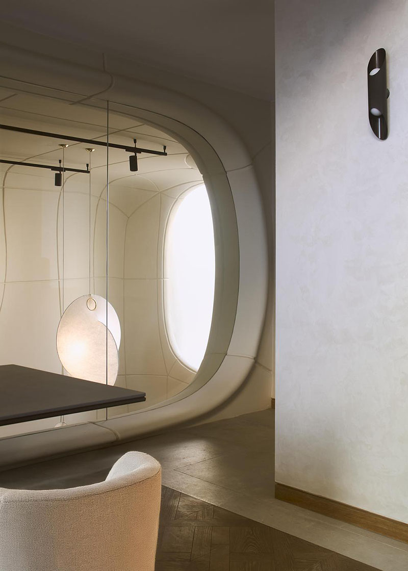 Sour y su estudio de grabación residencial donde todo suma