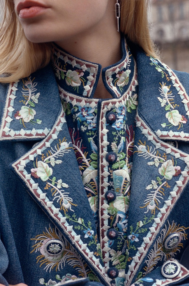 Mira el desfile de Dior Mujer fw26 aquí mismo en streaming