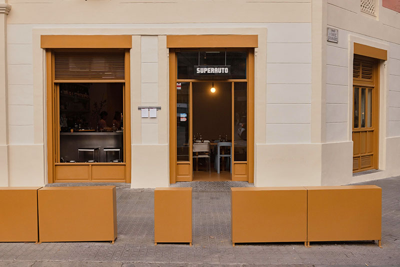Superauto, un restaurante que no quiere encajar en nada