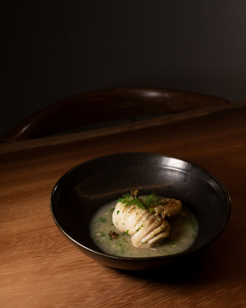 Taula Puntual: la mesa común del Born con un único menú