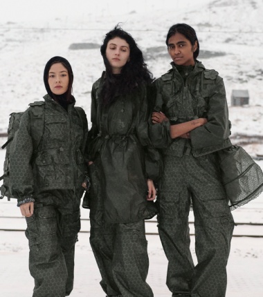 TNF y Cecilie Bahnsen vuelven con un look más ligero