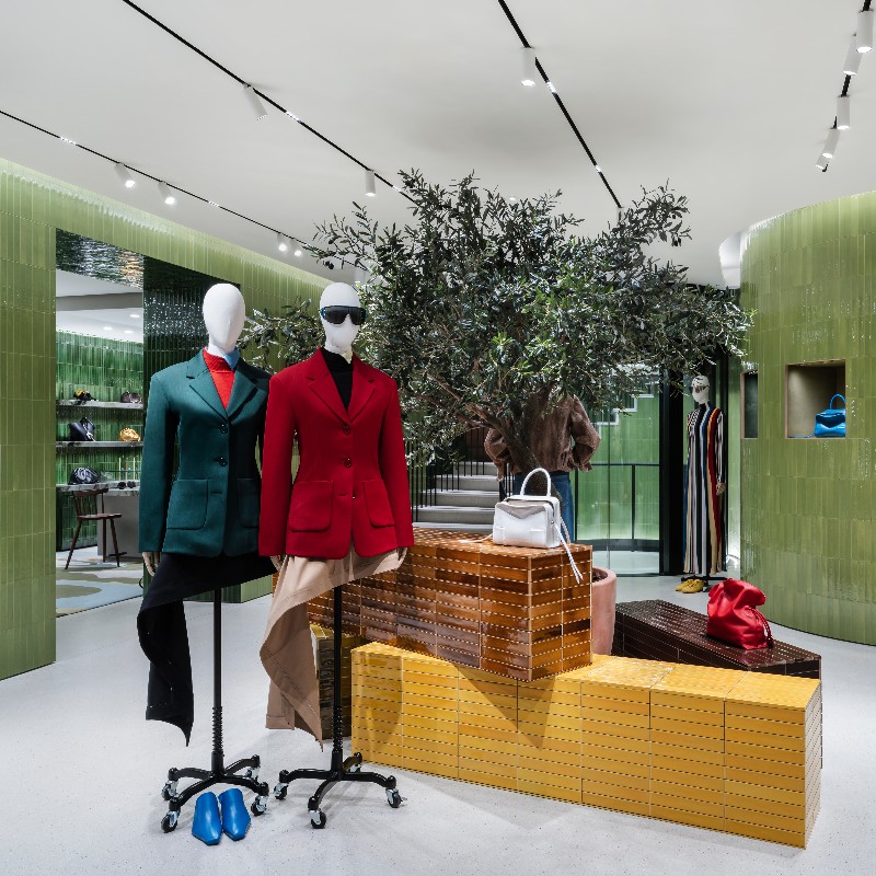 París, la primera ciudad europea con dos Casas Loewe