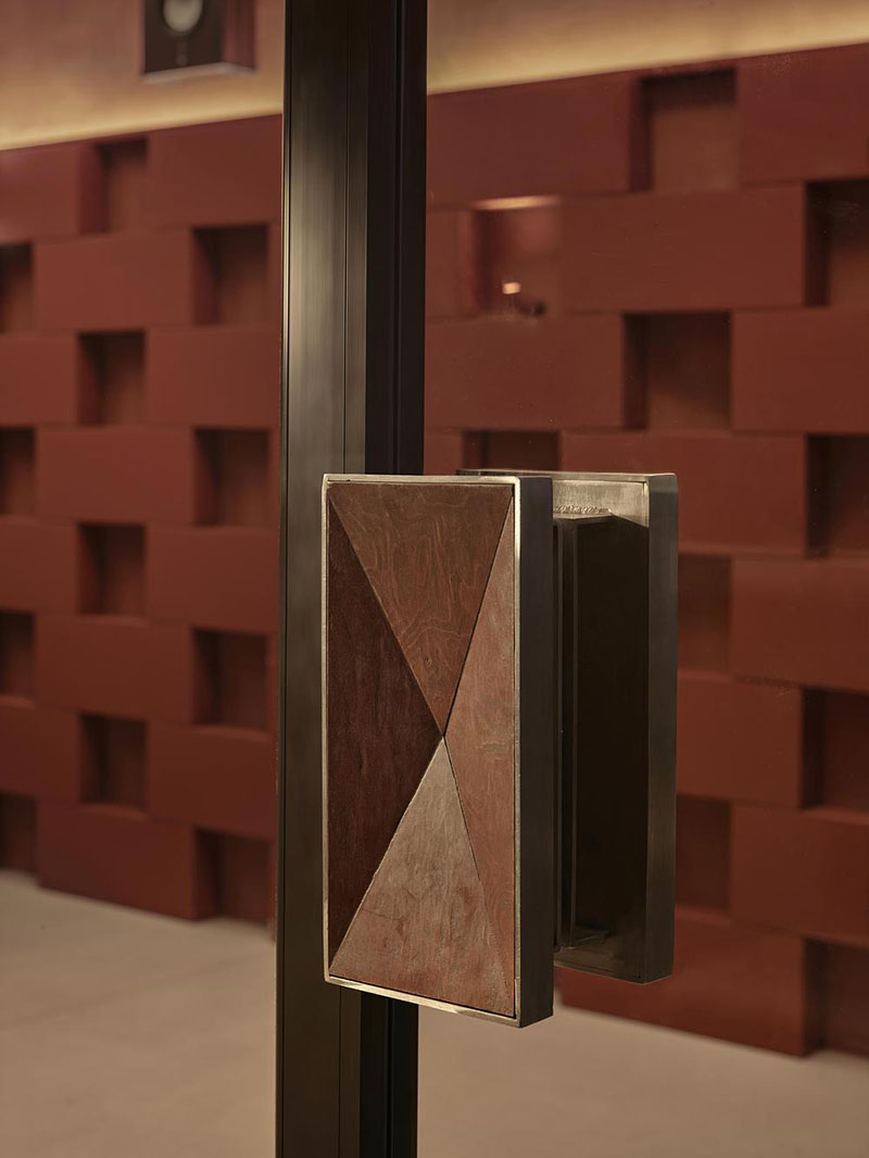 Ainen: Urbanjobs diseña un burger bar flexible en Estambul