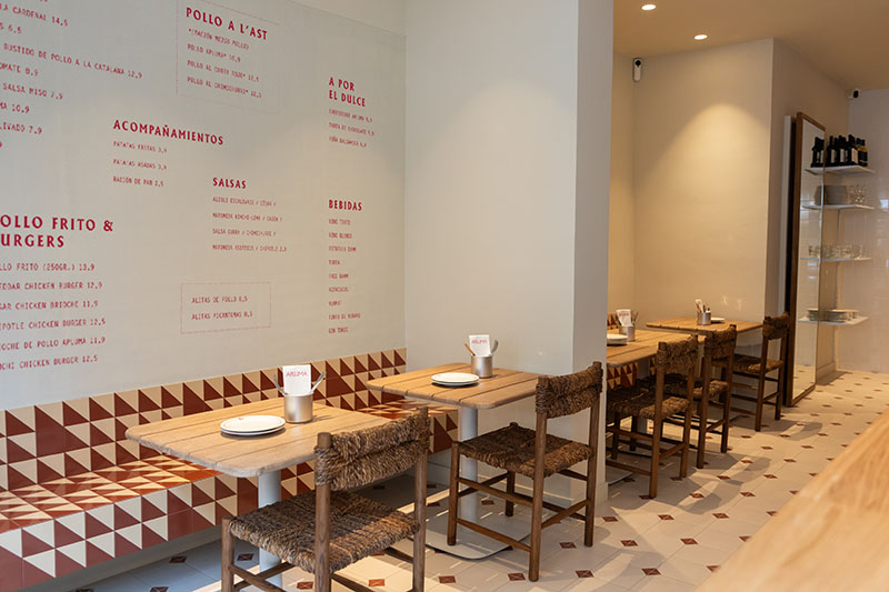 Apluma ficha a Víctor Ródenas para su local en Les Corts