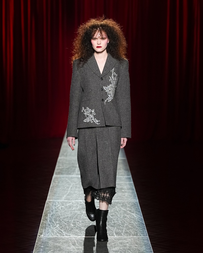 Viviano profesa radicalidad y exageración como mantra