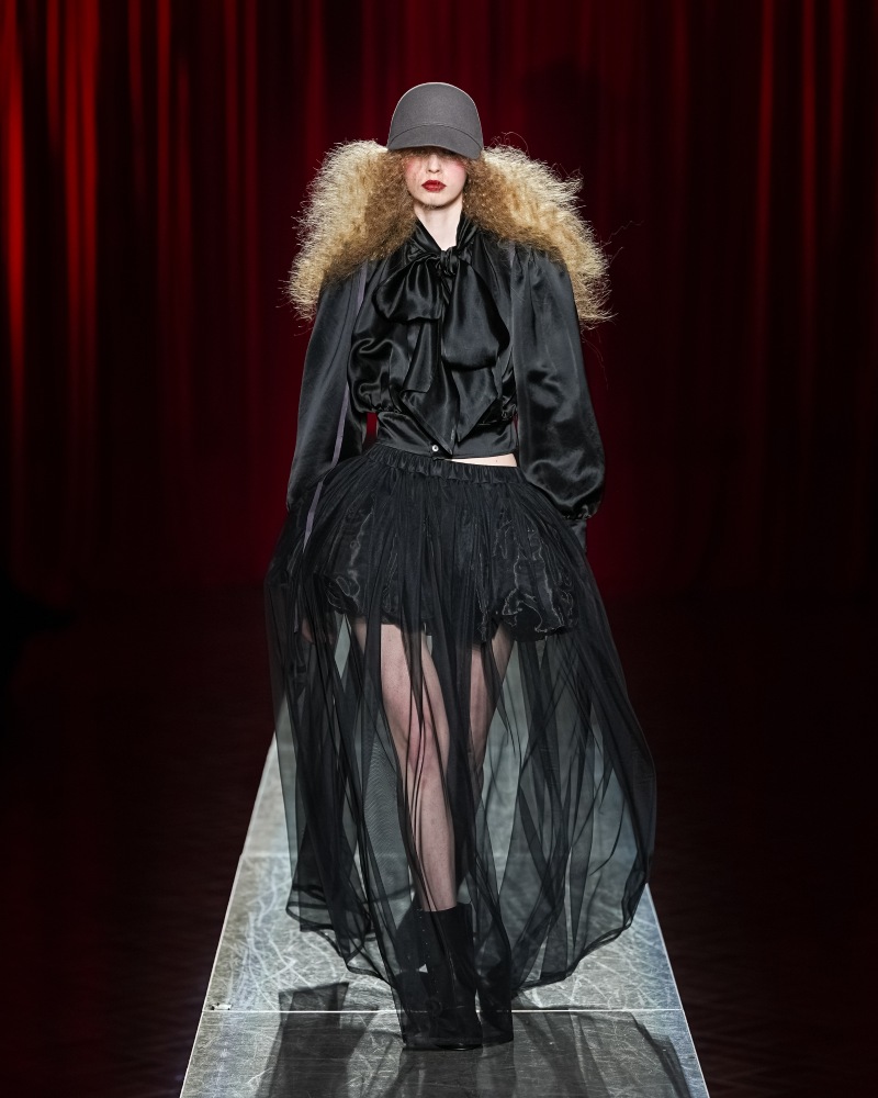 Viviano profesa radicalidad y exageración como mantra