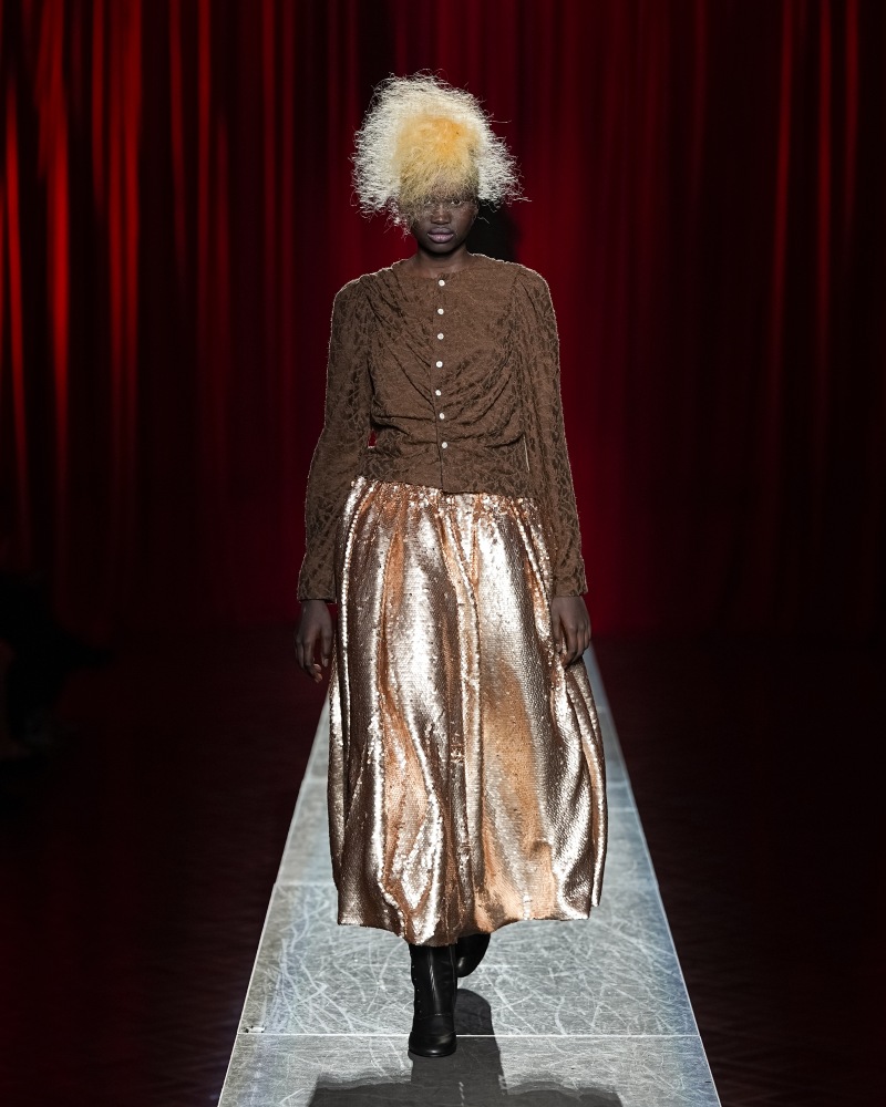 Viviano profesa radicalidad y exageración como mantra