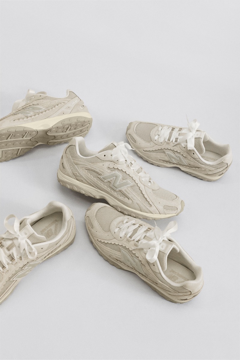 Rosalía se pone las New Balance 204L, de estilo discreto