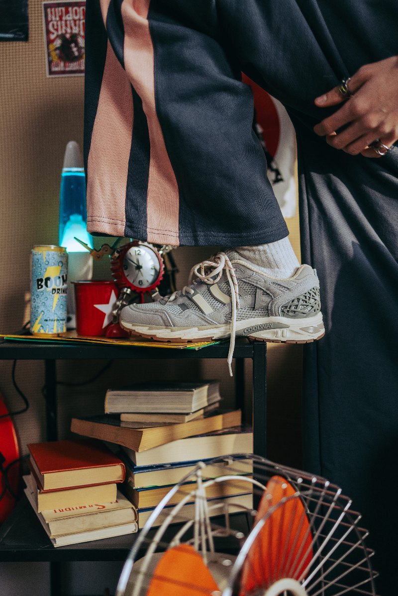 Coolway trae de vuelta 2003 con sneakers llenas de color