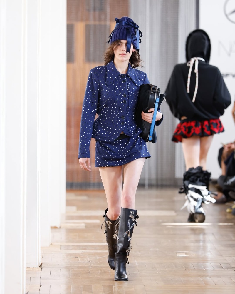 ManéMané transforma la clásica bota de Hune para su desfile