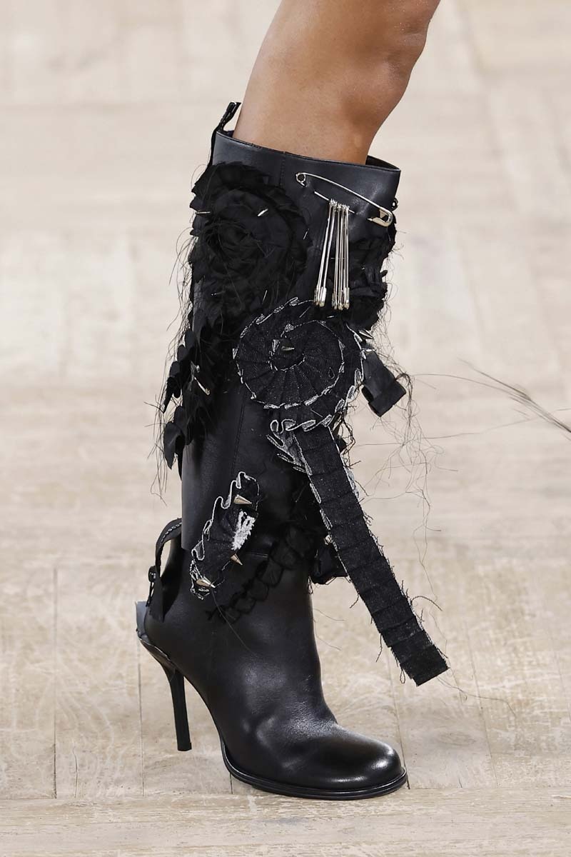 ManéMané transforma la clásica bota de Hune para su desfile