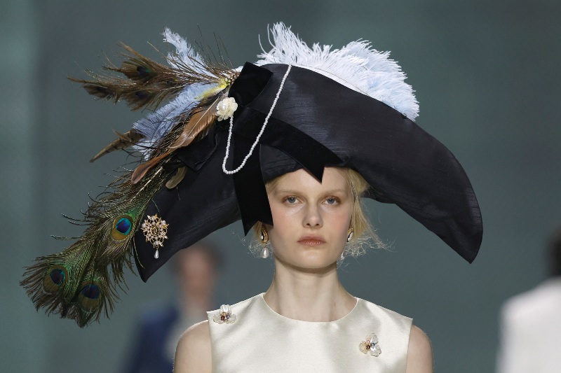 Moda de autor con narrativa visual en 080 Barcelona Fashion