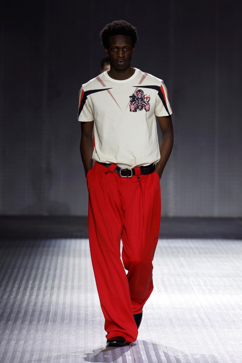 Moda de autor con narrativa visual en 080 Barcelona Fashion