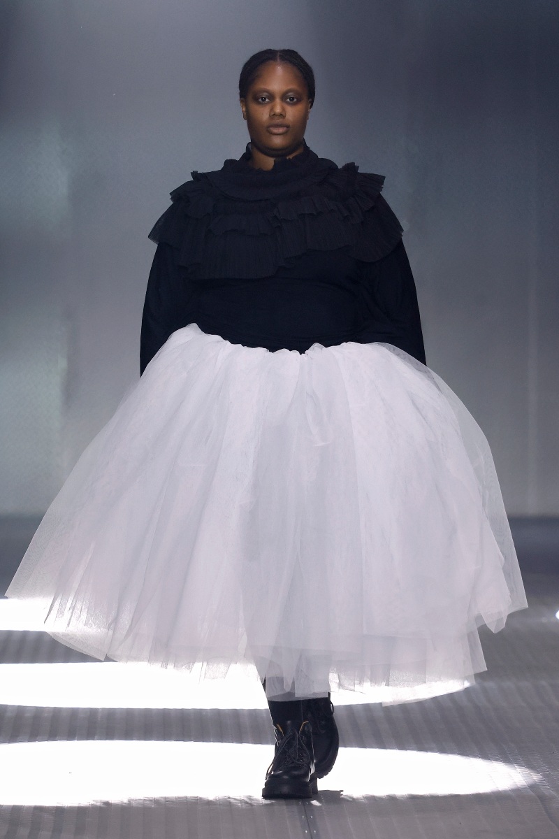 Moda de autor con narrativa visual en 080 Barcelona Fashion