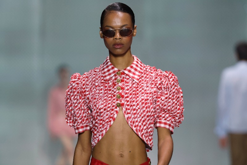 Víctor Von Schwarz en 080 Barcelona Fashion vuelve muy cute