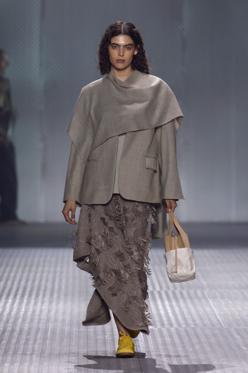 Moda de autor con narrativa visual en 080 Barcelona Fashion