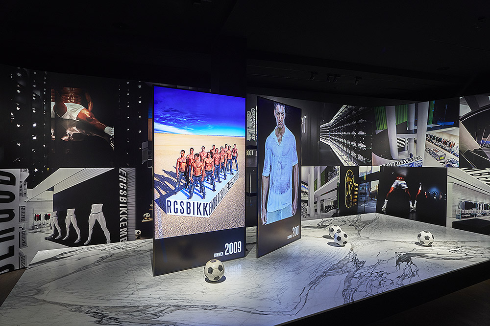 Los Antwerp Six en el MoMu: la moda que lo cambió todo