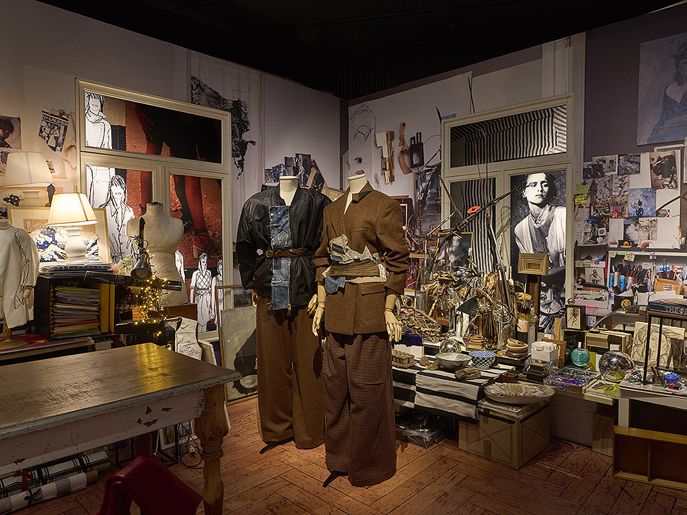 Los Antwerp Six en el MoMu: la moda que lo cambió todo