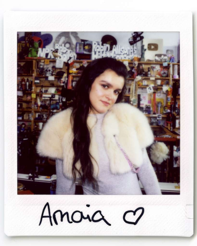 Amaia protagoniza su primer Tiny Desk ¡y arrasa!