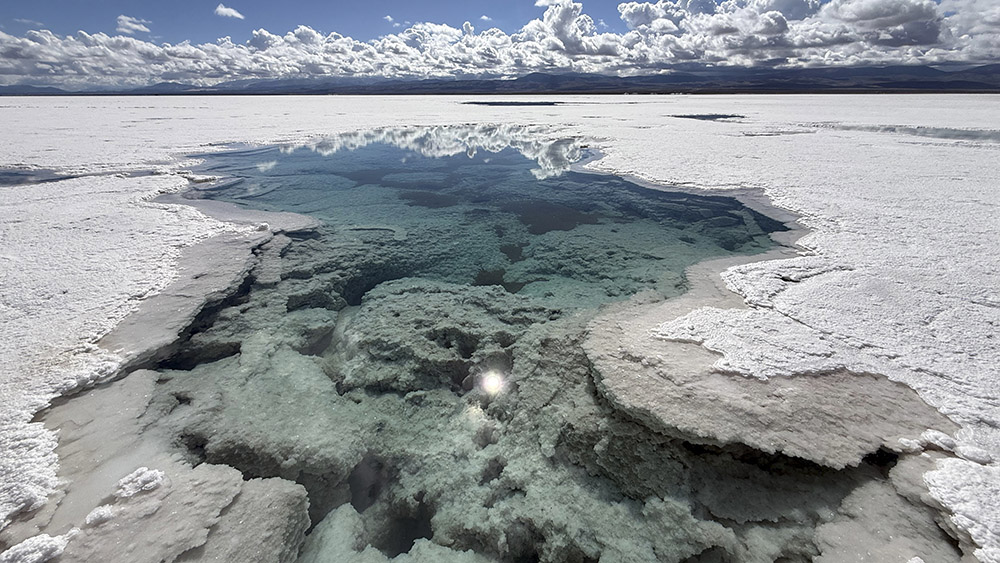 Agua y territorio: El Santuario del Agua de Tomás Saraceno