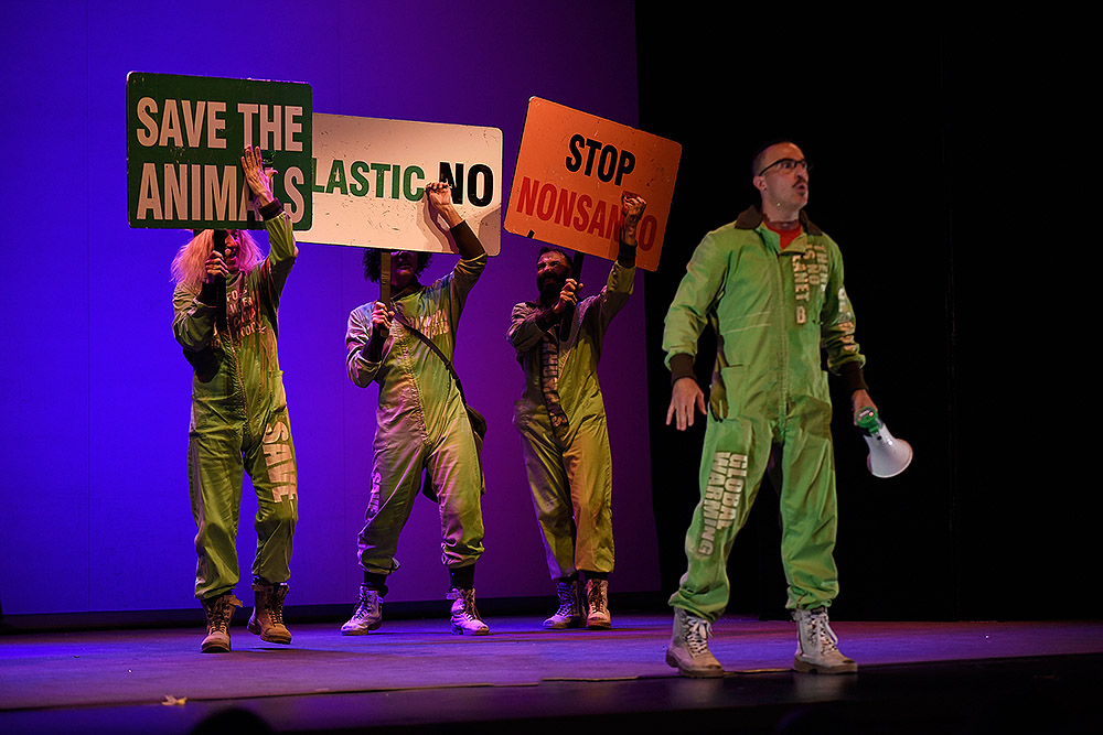 Greenpiss: humor salvaje para un planeta serio y en peligro