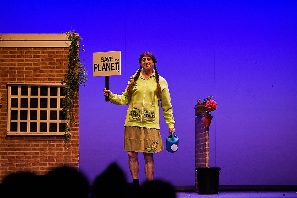 Greenpiss: humor salvaje para un planeta serio y en peligro