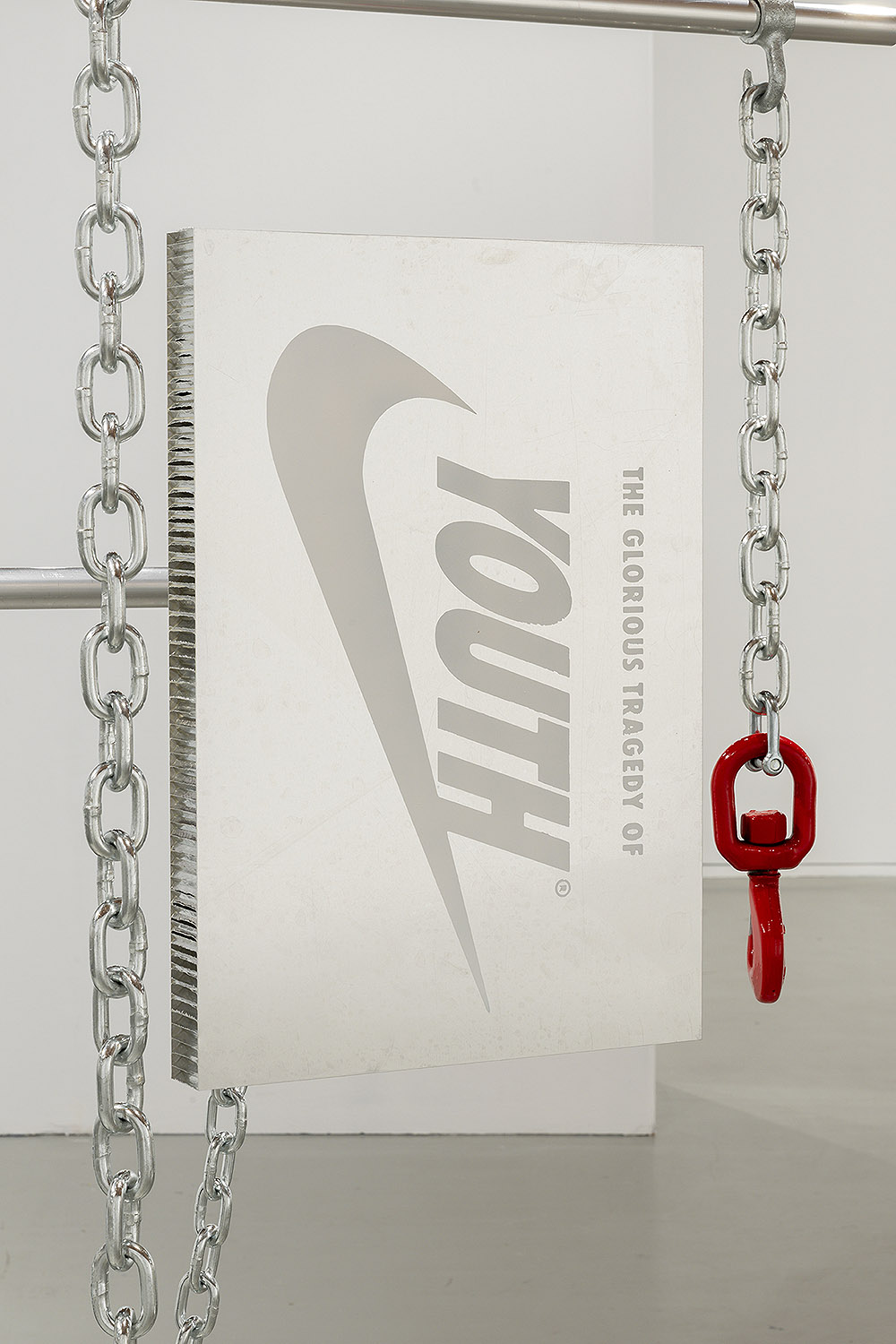 Joan Pallé explora la infelicidad juvenil contemporánea