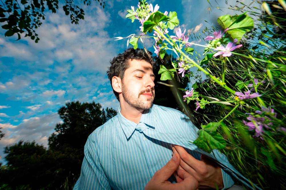 Juan Anselmo convierte un chiste en algo más serio