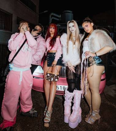 Metrika colabora con La Zowi y Kristina en El Taser de Mamá