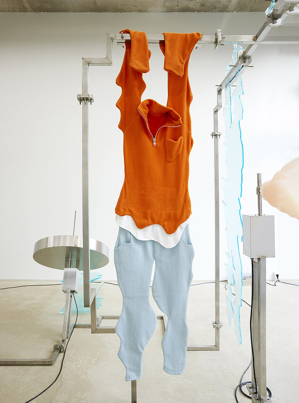 Shinuk Suh. Repetición, orden y coreografías del control