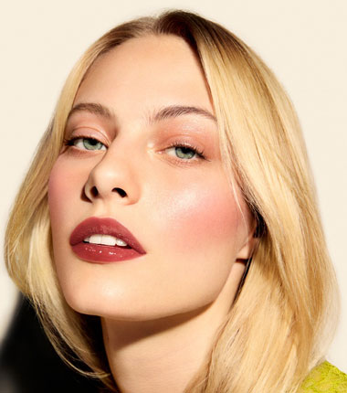 Con el nuevo labial de Gucci, nos unimos al efecto mordido