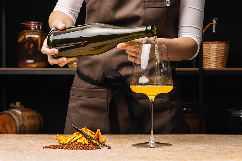 Basque Culinary Center lanza el complejo libro Fermentos