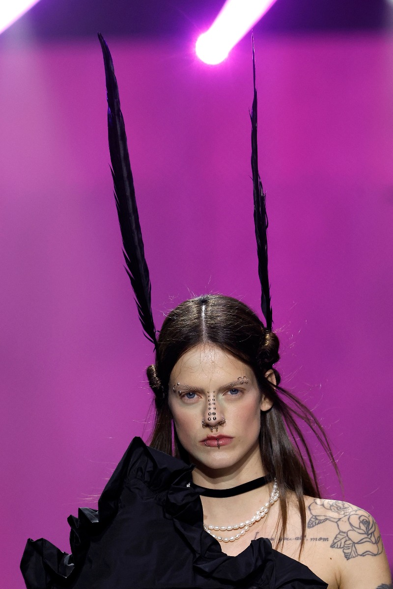 Bolaño vuelve a 080 Barcelona Fashion, kitsch y con Plan B