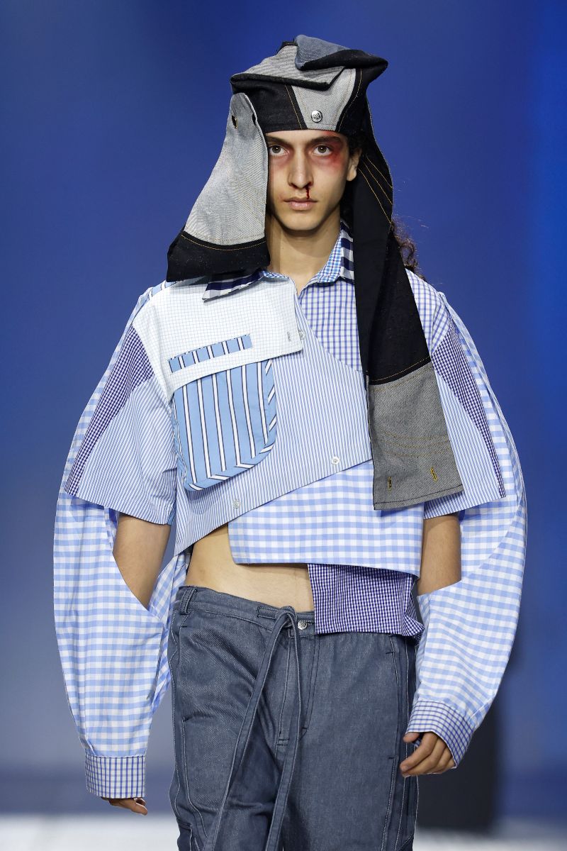 Carrieri, en la 080 Barcelona Fashion, viaja al no futuro