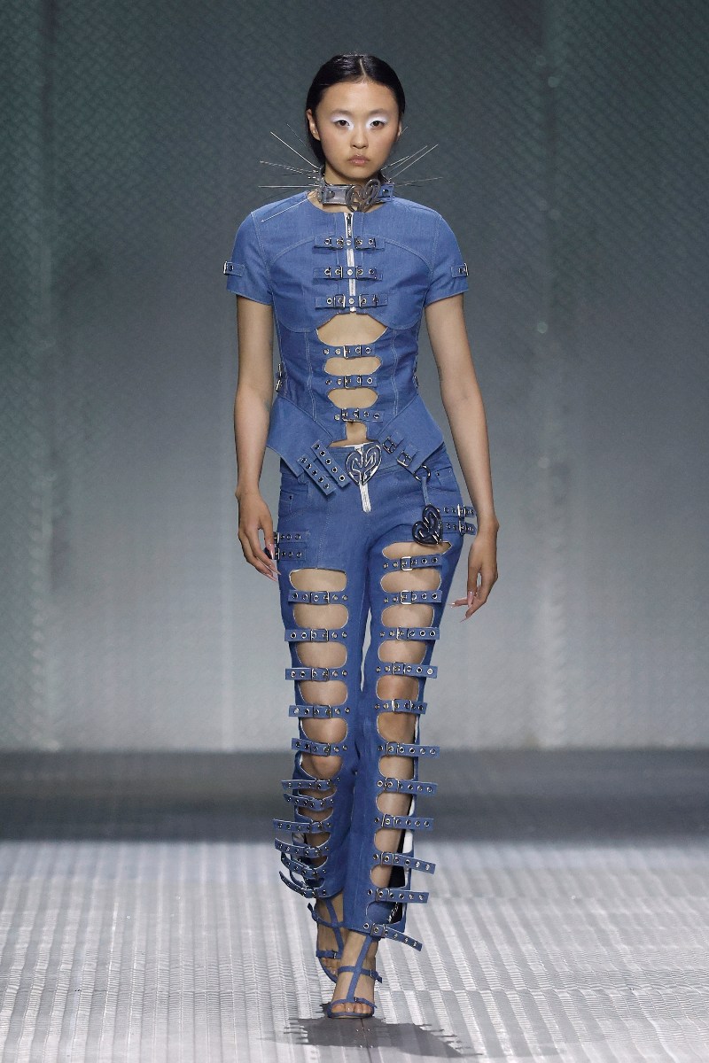 Dominnico en 080 Barcelona Fashion libera su estética viral