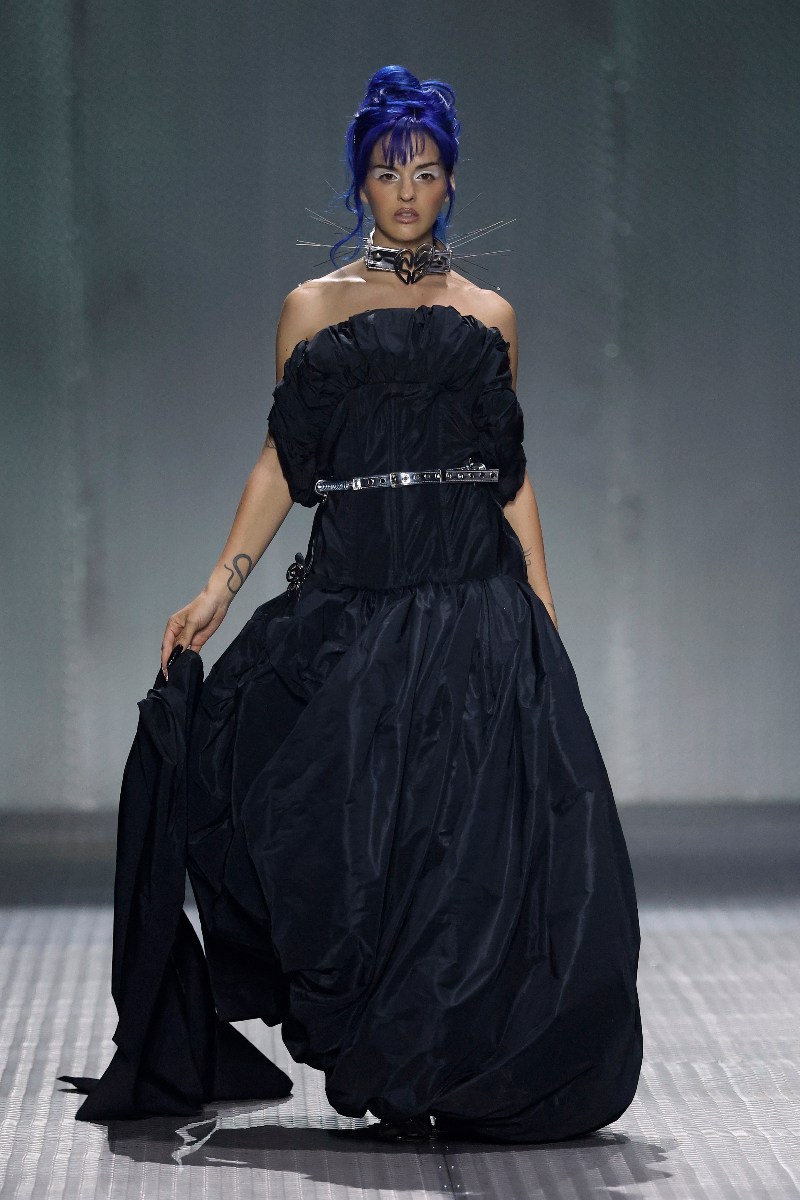 Dominnico en 080 Barcelona Fashion libera su estética viral