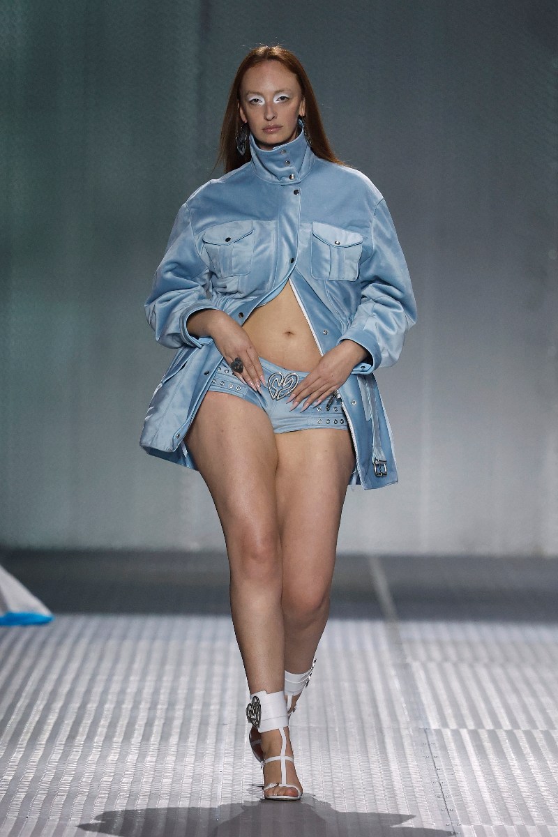 Dominnico en 080 Barcelona Fashion libera su estética viral