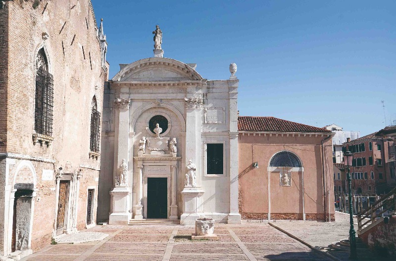 Etnia Barcelona impulsa a los artistas a experimentar