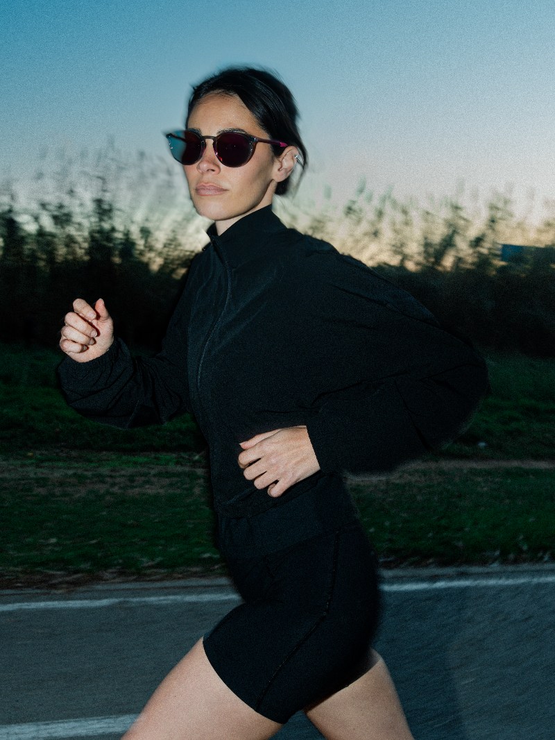 Mó se suma a la moda deportiva con gafas ligeras y urbanas
