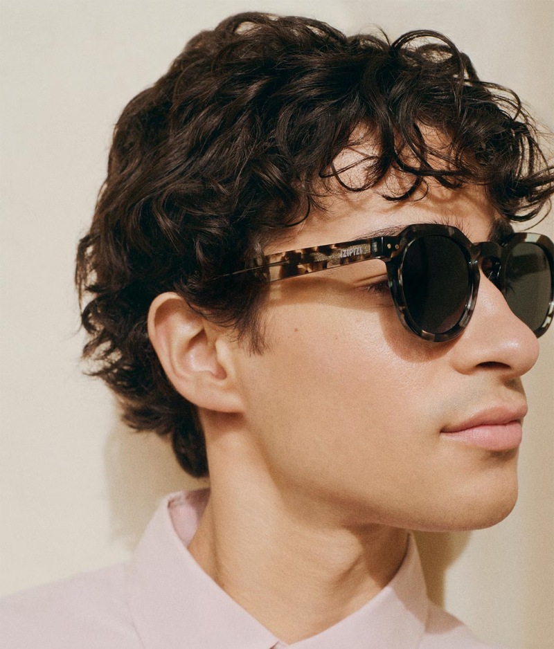 Izipizi diseña gafas unisex, eco y con colores personales