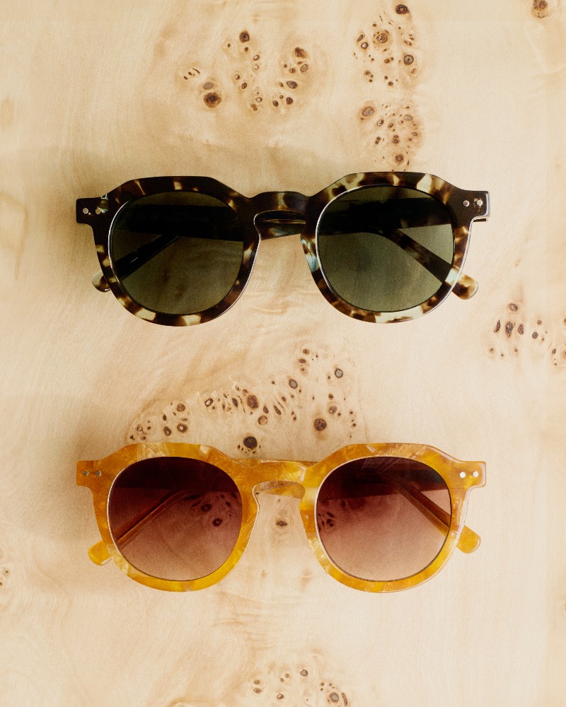 Izipizi diseña gafas unisex, eco y con colores personales