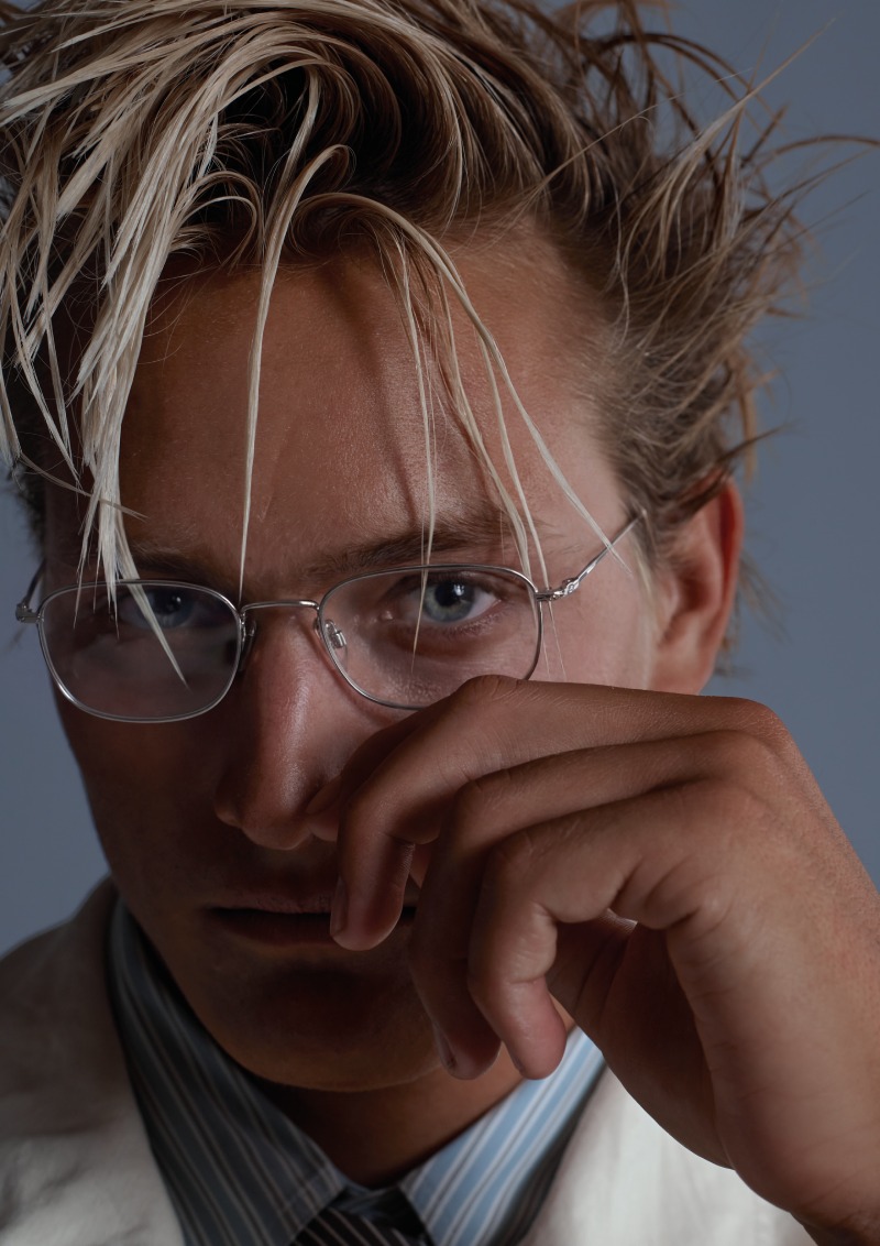 Armani Archivio reproduce los looks más icónicos de Armani