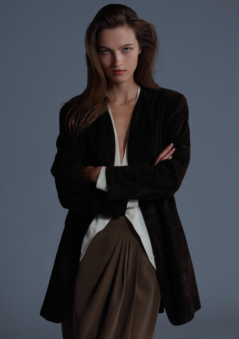 Armani Archivio reproduce los looks más icónicos de Armani