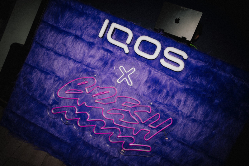 Electric Purple: el lenguaje visual más atrevido de IQOS