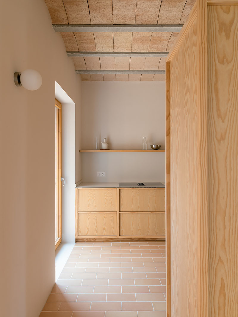 Hue Studio firma La Primera, casa que se negó a ser una más