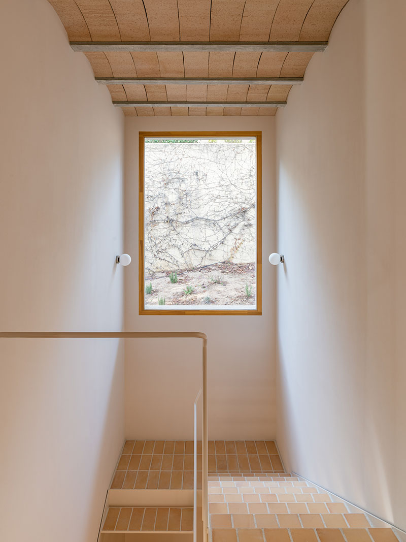 Hue Studio firma La Primera, casa que se negó a ser una más