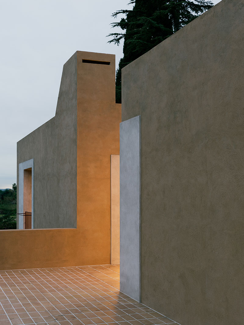 Hue Studio firma La Primera, casa que se negó a ser una más