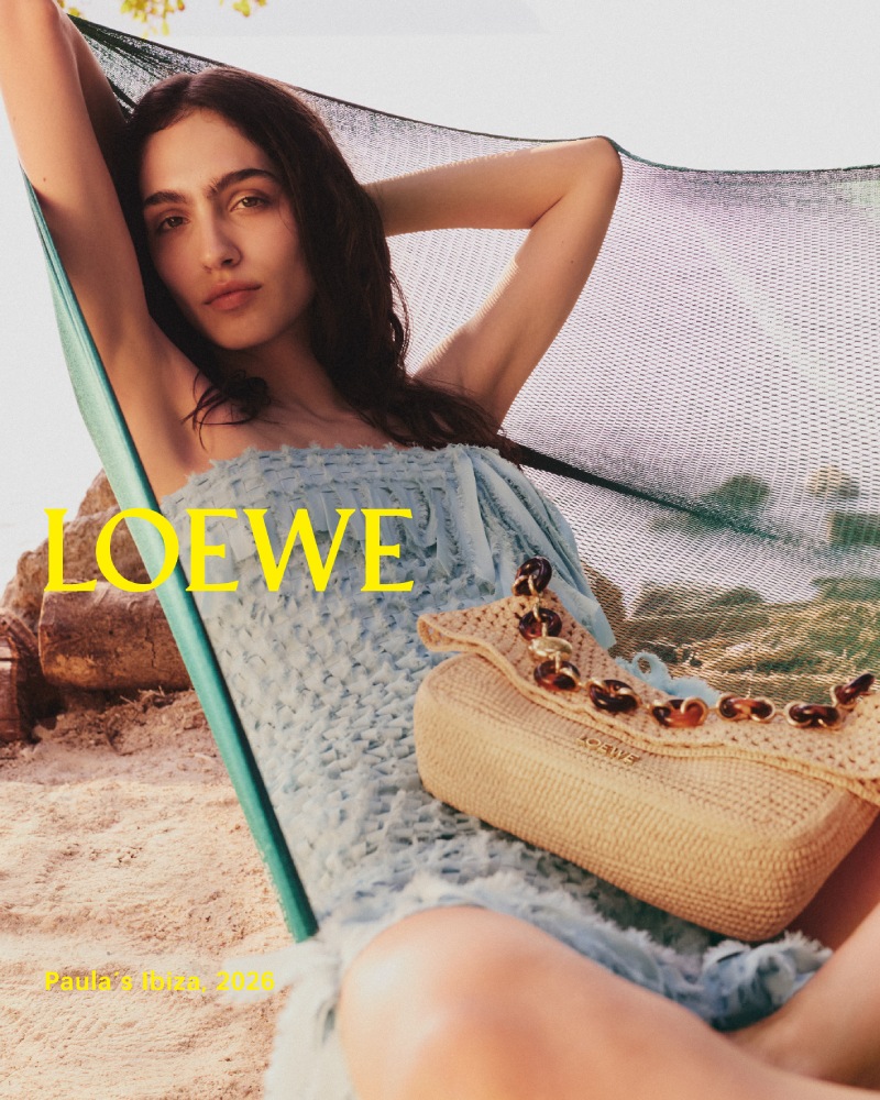 Para Loewe, el verano se vive en cualquier parte