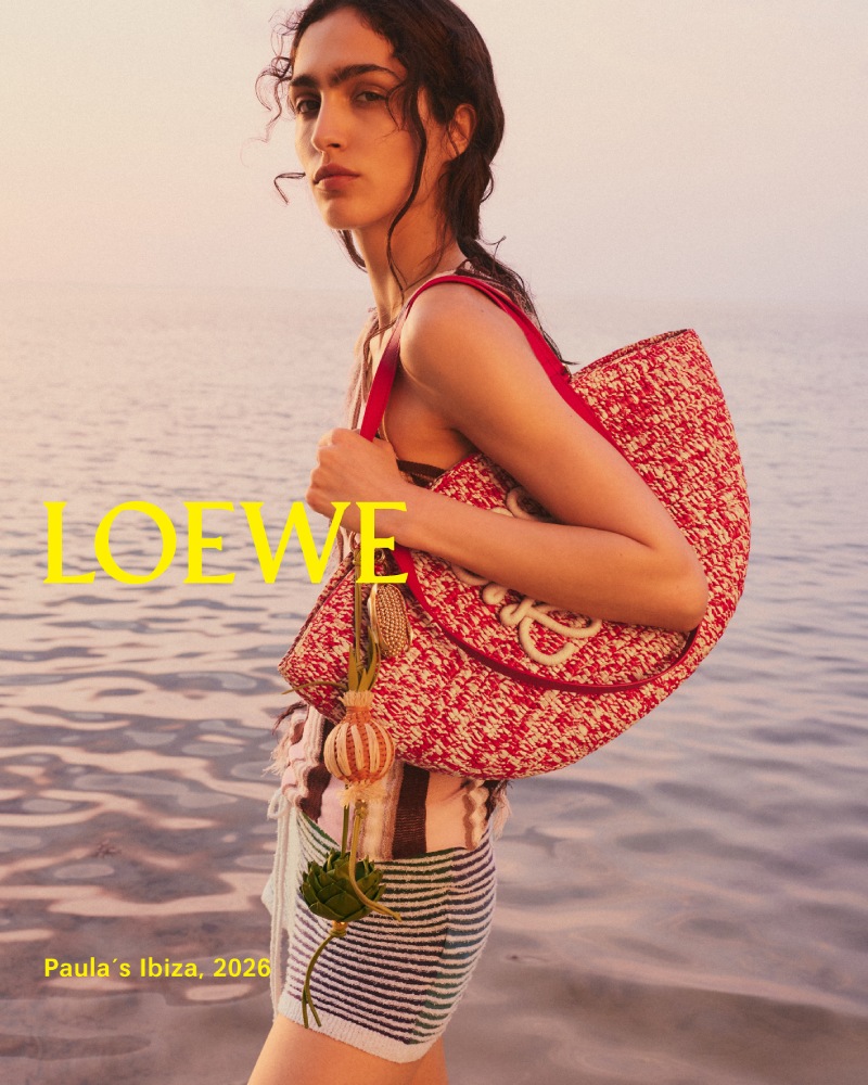 Para Loewe, el verano se vive en cualquier parte