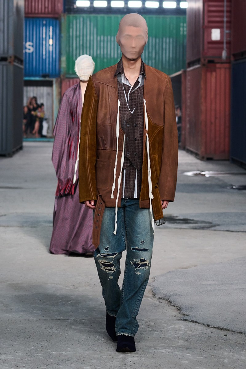 Glenn Martens continúa con su avant-garde para Margiela